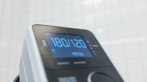 Top signes révélateurs de l'hypertension alarmante